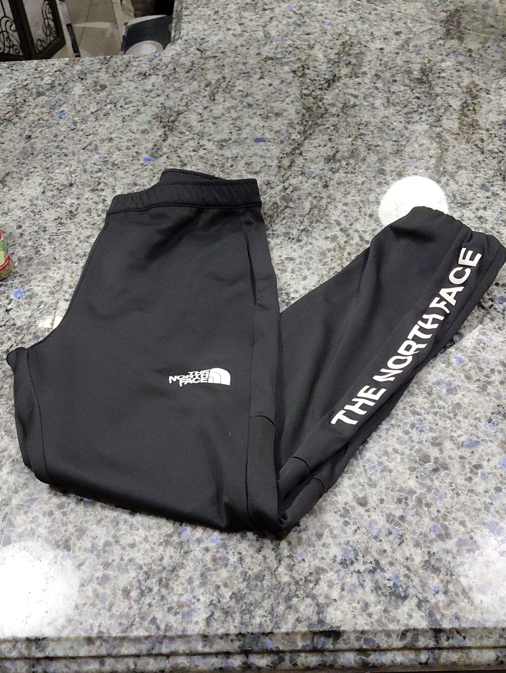 The North Face Black Kids/Small Adult Jogger Sweatpants with White Logo.Sz 12